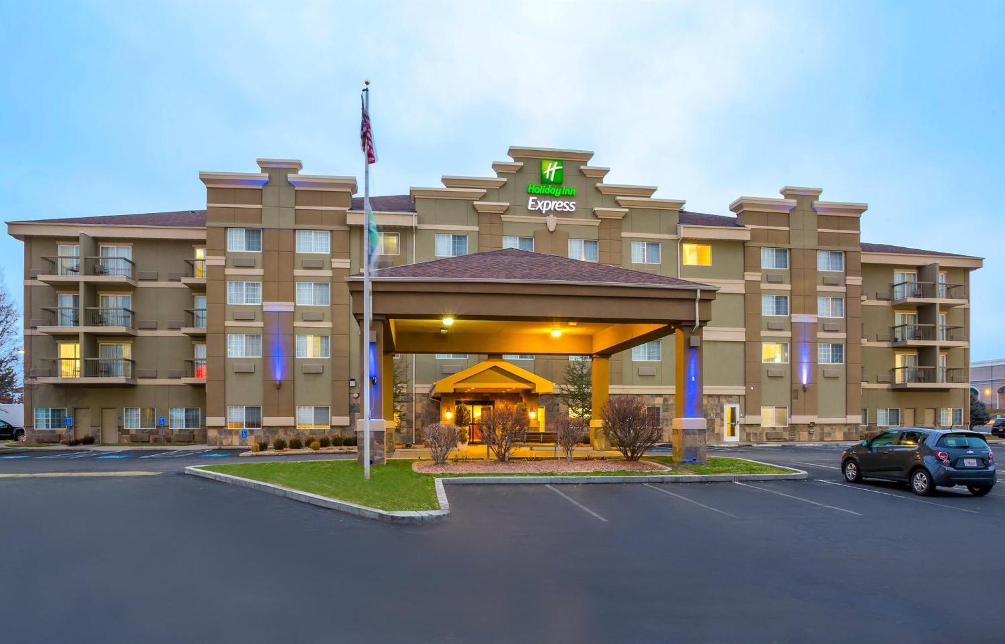 Holiday Inn Express Layton - I-15, An Ihg Hotel Exterior foto