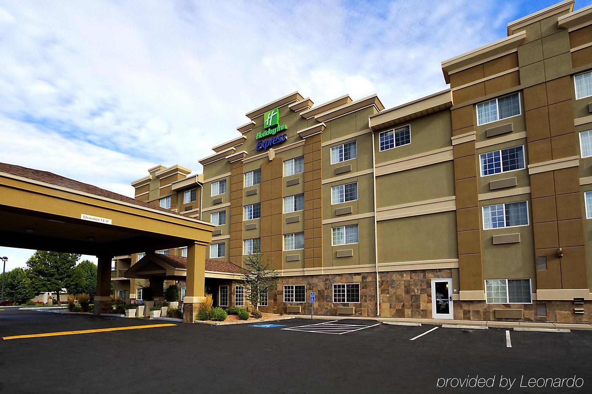 Holiday Inn Express Layton - I-15, An Ihg Hotel Exterior foto